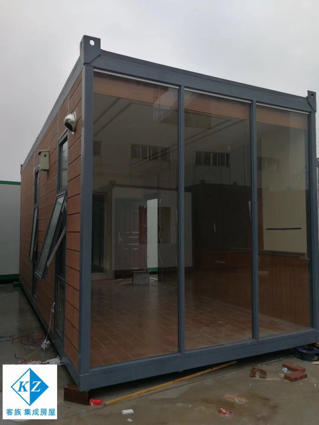 ���b��һ��һ�d